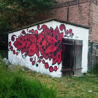 Khokhloma Muster- Folklore-Graffiti im Wald- Cover-Bild