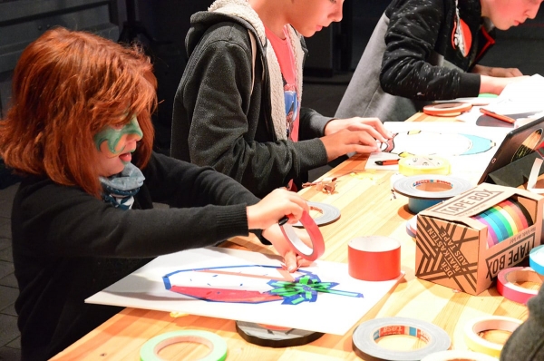 Tape-art-workshop-Ostap-artist-Selfmadecrew-2017