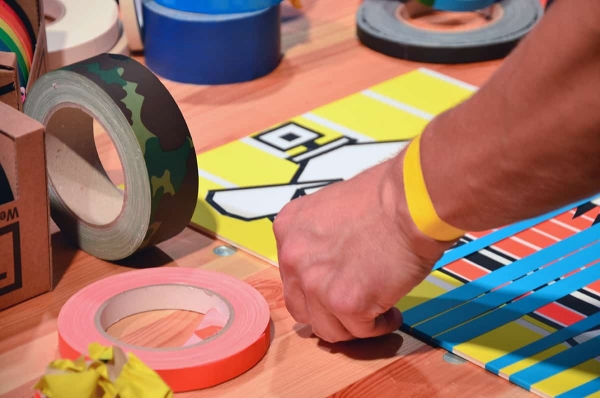 Teambuilding-tape-art-workshop-coaching-event